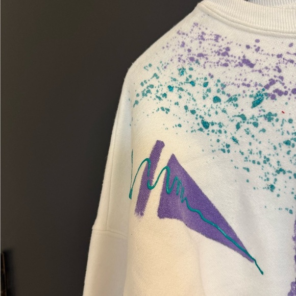 WAVES M EVC Vintage puffy paint golfing Women's Sweatshirt - White and Purple - Picture 7 of 14